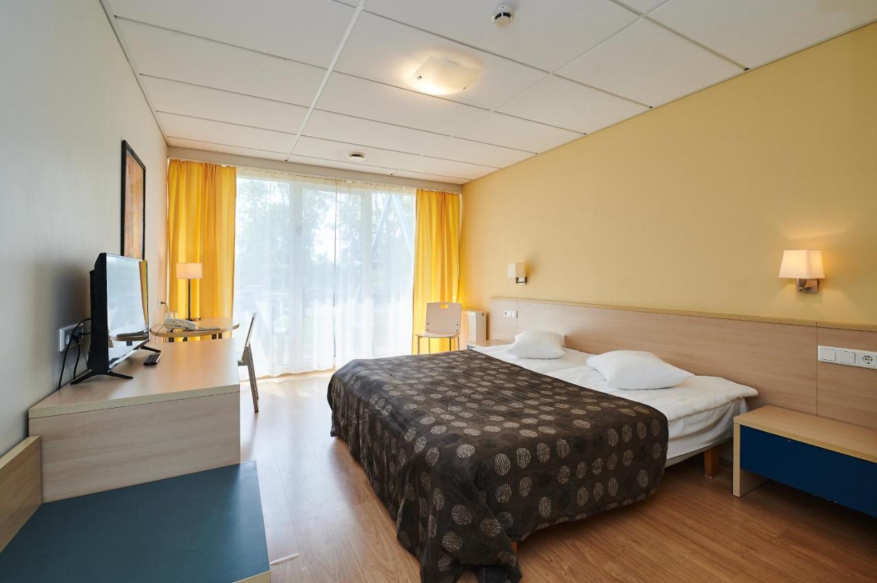 Asa Spa Hotel Kuressaare Exteriör bild