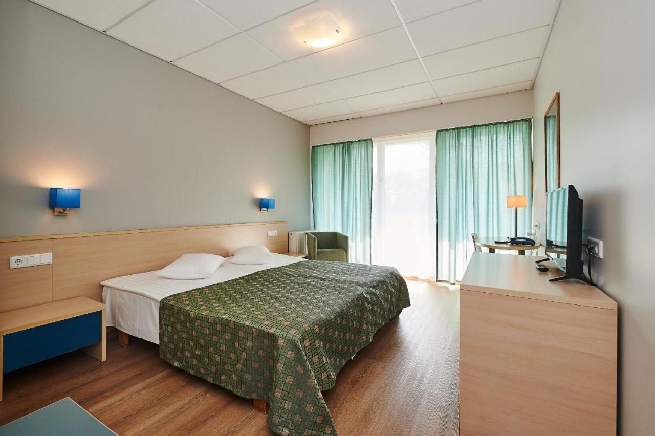 Asa Spa Hotel Kuressaare Exteriör bild