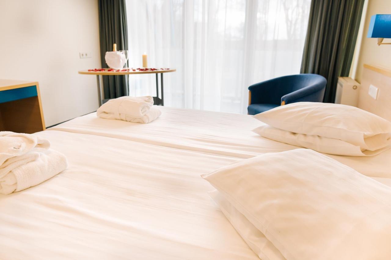 Asa Spa Hotel Kuressaare Exteriör bild